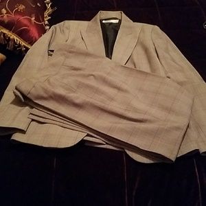 Pants suit , like new fully lined, pants and blaxe